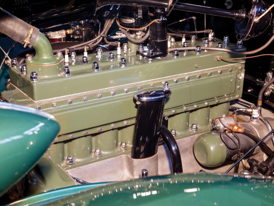  Packard Eight Convertible Sedan 1936 года  (фото 8 из 8)